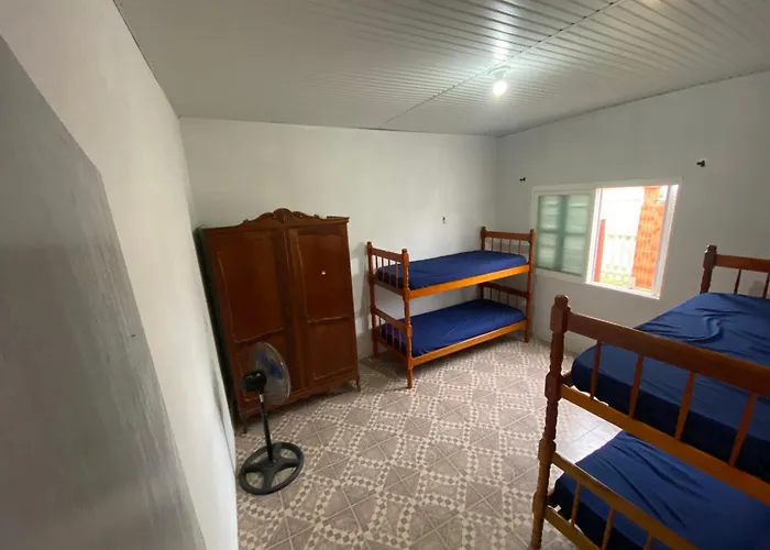 Casa Com 2 Quartos Grandes A 150M Da Praia